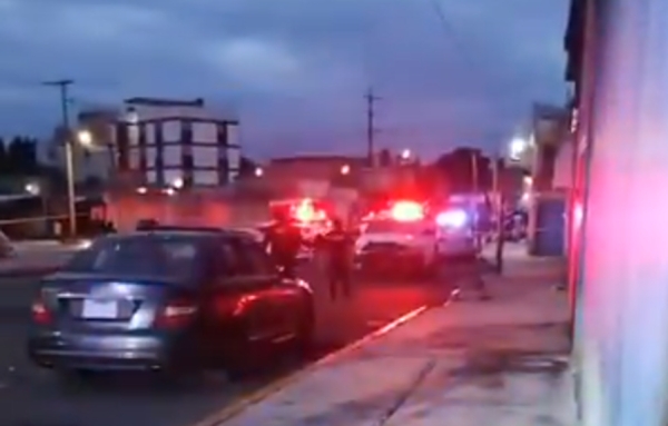 Balacera deja dos personas muertas en el tianguis de Los Lavaderos