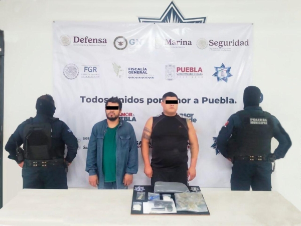 Detiene Marina a dos presuntos narcomenudistas en Tehuacán