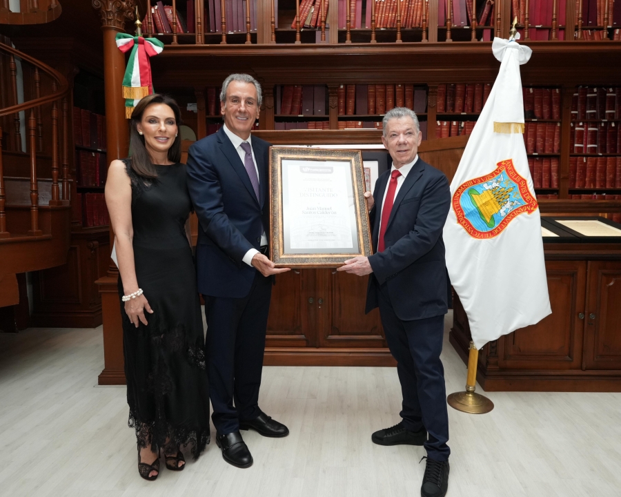 Sostiene Pepe Chedraui encuentro bilateral con el expresidente Juan Manuel Santos de Colombia