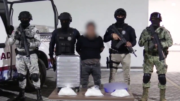 Aseguran en la CAPU a hombre con casi 3 kilos de presunta droga “cristal”