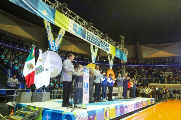 El gobernador Alejandro Armenta y la rectora de la BUAP, Lilia Cedillo Ramírez, inauguraron la Universiada Nacional 2025