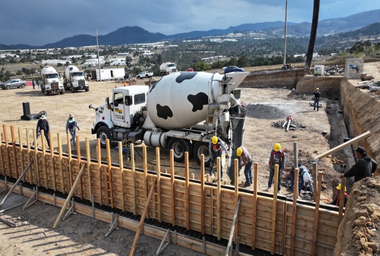 Avanza Gobierno Estatal en la construcción del CITRAA en Aquixtla