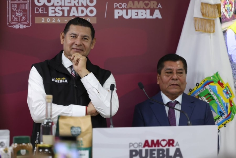 Gobernador Armenta Mier llama a alcaldes a cumplir responsabilidades constitucionales