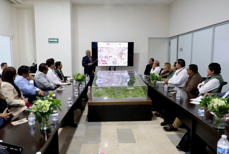 Gobierno del Estado va por solución definitiva a inundaciones
