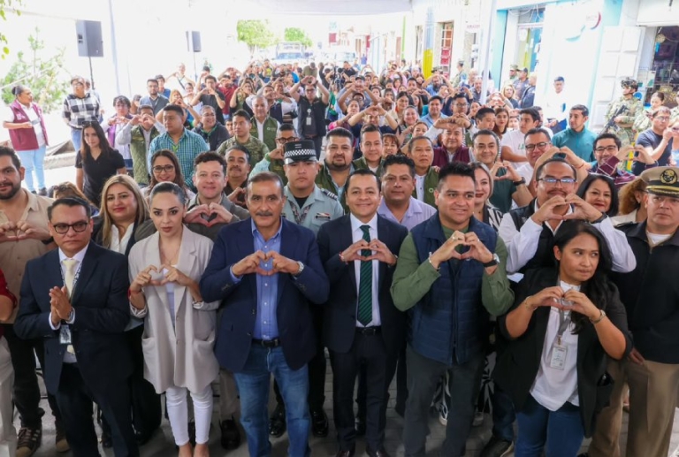 Gobierno estatal, SEMAR y DEFENSA llevan salud y bienestar a Texmelucan