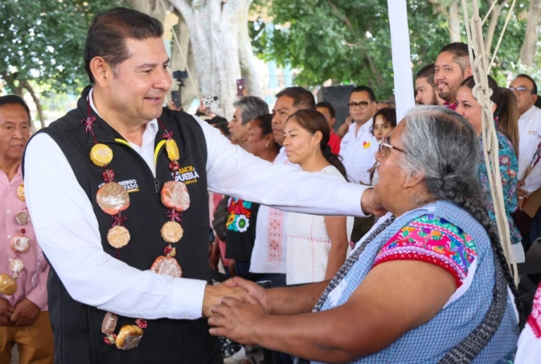 Destina gobierno estatal 2 mil 500 mdp para impulsar justicia a pueblos originarios