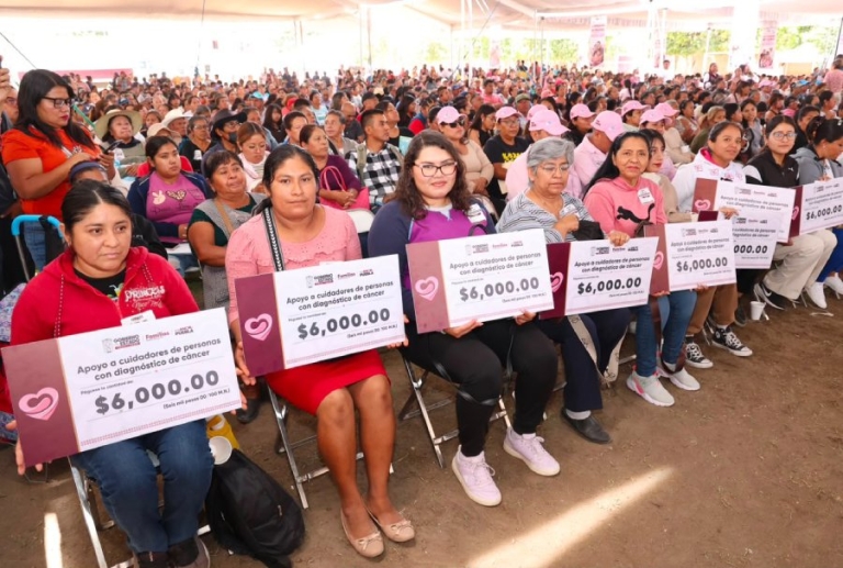 SEDIF fortalece atención a familias de la Sierra Negra con nuevos apoyos