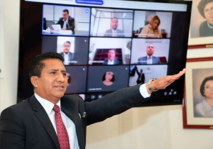 Rinde protesta Raymundo Atanacio como Director General del SEDIF